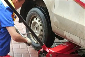 龙文附近拖车24小时服务热线电话